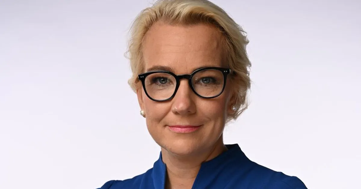 EEVA HELME ⟩ Naisi pooside võtmisega ei kaitse!