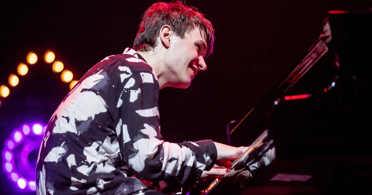 TABATUD IME ⟩ «Keelatud klahvid»: miks Holger Marjamaa tohib kolmapäeval Steinway klaveril mängida