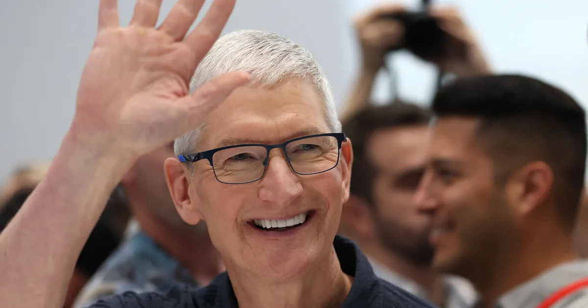 MÄRGID NÄITAVAD ⟩ Apple'i legendaarne juht võib peagi tagasi asutuda