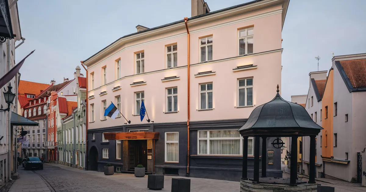 UUS KÄRPIMINE ⟩ Luksuskompleks, suur kahjum ja massiline koondamine: mis toimub Bombay Groupis?