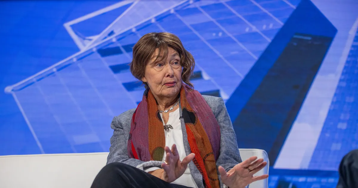 RAUDSAARE DIALOOGID ⟩ Maimu Berg: Kas Stalin käiski Tallinnas?