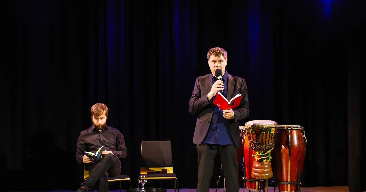 GALERII ⟩ Hasso Krull ja Kristjan Haljak esitlesid koos oma uusi raamatuid