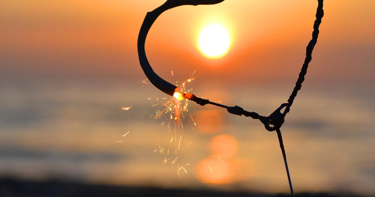 Lugu armunutest, kes ei tohi kunagi koos olla kauem kui hetkeks