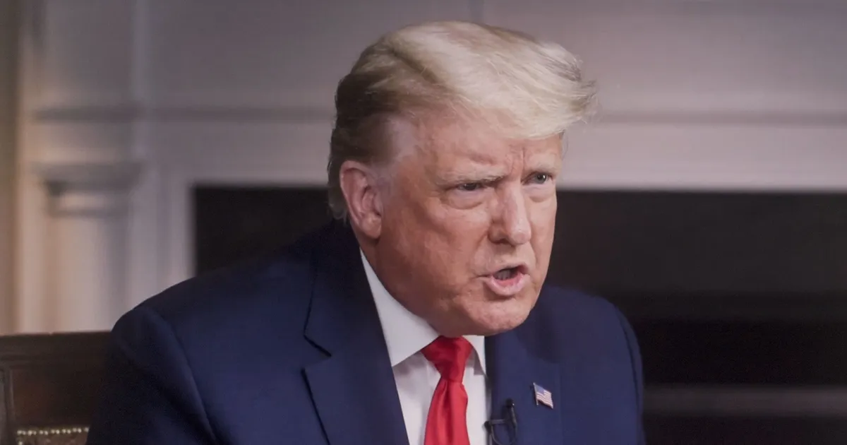 VIDEO ⟩ «Vaikust, põrsas!» Trump sähvatas reporterile Epsteini küsimuse peale