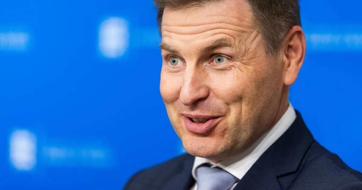 PALJU RAHA! ⟩ Kaitseminister lubas kaitsetahte nimel hakata Eesti filmikunsti toetama