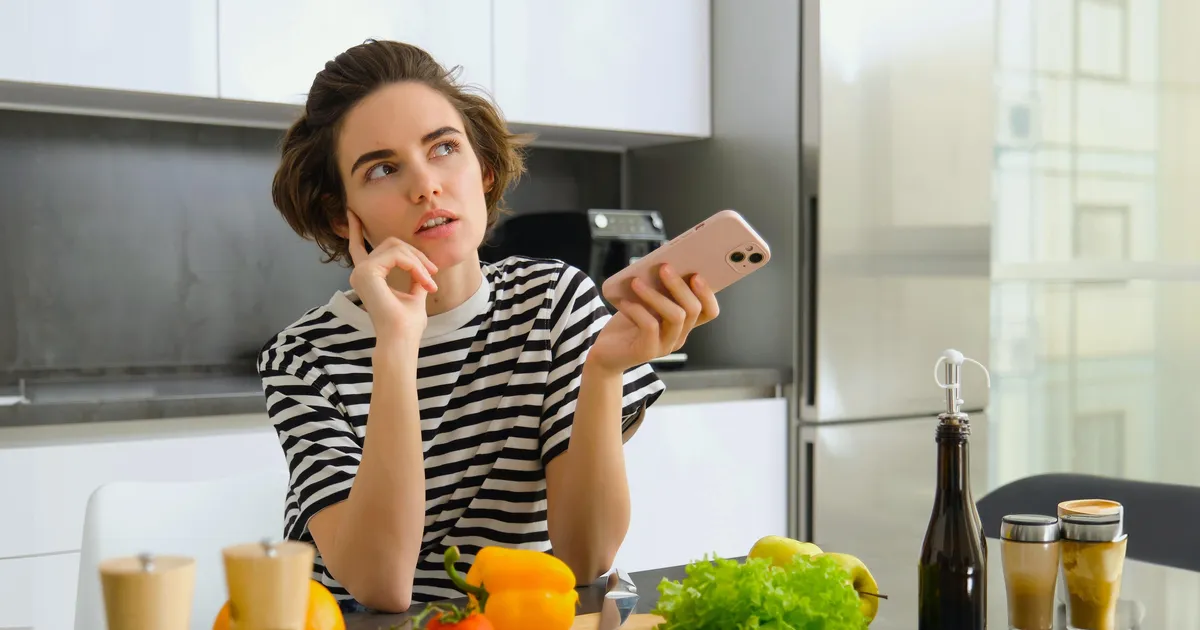 TEADLASED HOIATAVAD ⟩ See levinud viga toitumises nullib tervisliku toidu kasuliku mõju