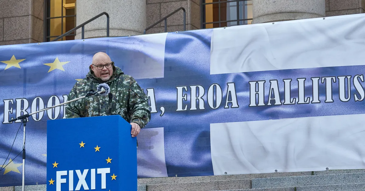 Skandaalne Soome poliitik kolis «vabadusse» – Moskvasse