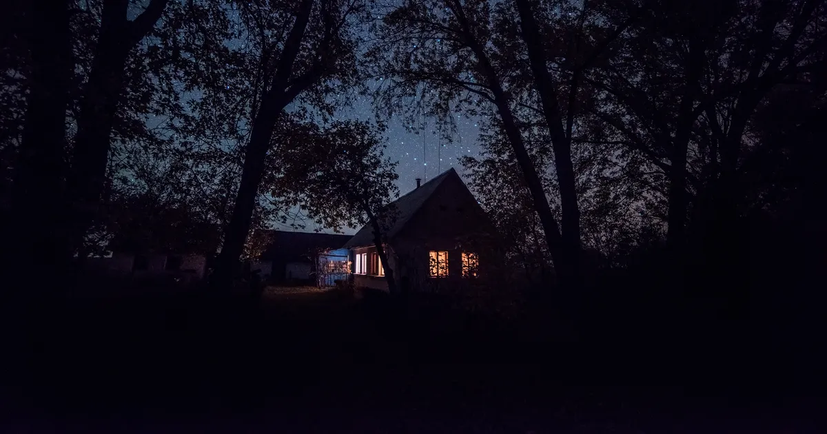 METALLNUIAGA RAUGALE PÄHE ⟩ Kolm noorukit korraldasid Sakas tõelise terrorisügise