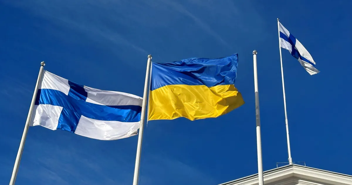 Soomes sunniti Ukraina tüdrukut koolis laulma Vene laulu, mille laulis maailmakuulsaks punaarmee koor