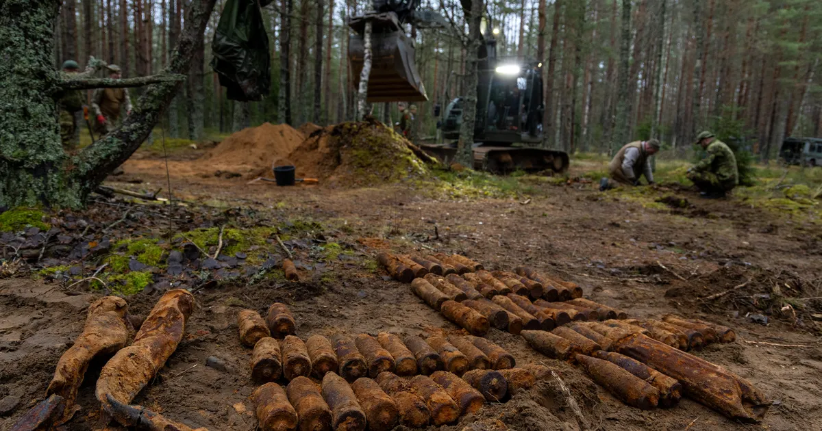 FOTOD ⟩ Demineerijad leidsid Nursipalust 1350 lõhkekeha