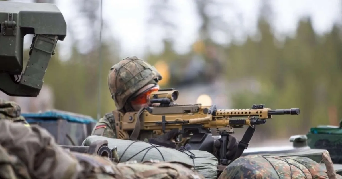 Saksamaal arendatakse imesihikuid lahingrelvade jaoks – igaühest võib saada snaiper või vilunud droonikütt