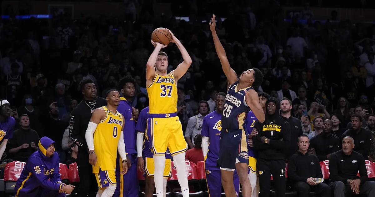 Endine Lakersi ääremängija liitub Euroliiga klubiga