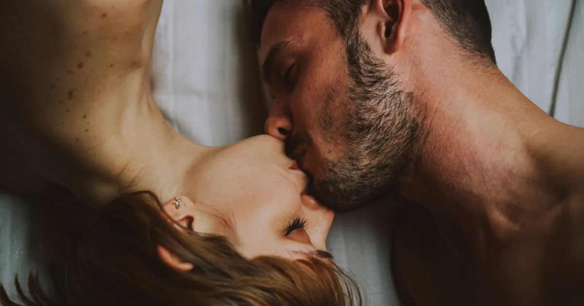 Kes uinub pärast seksi esimesena? Vastus ja põhjus on üllatavad