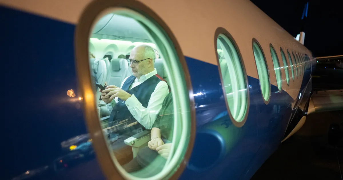 GALERII ⟩ President Karis sõitis riigivisiidile Kasahstani