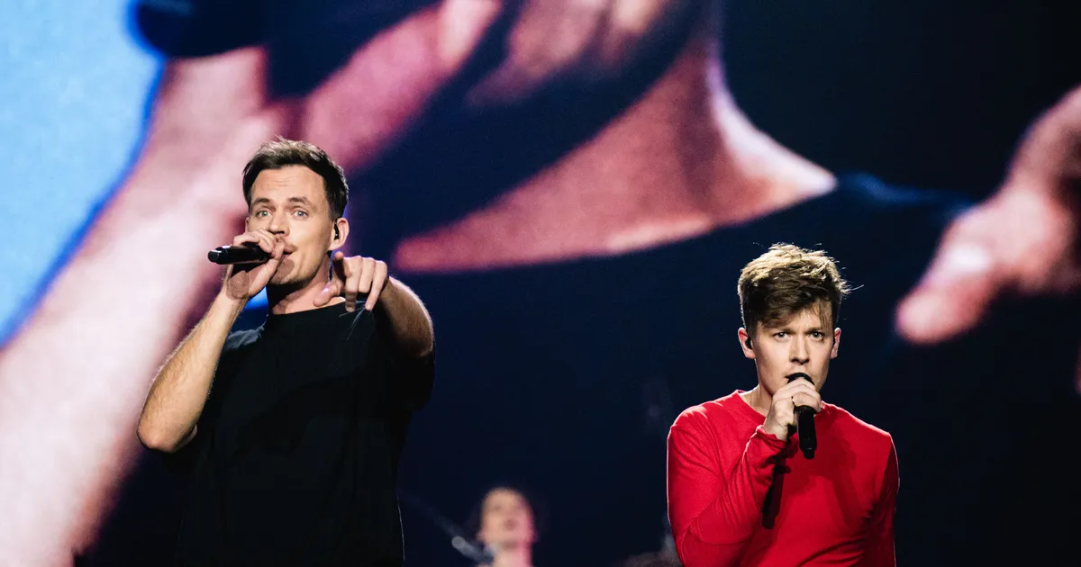 GALERII ⟩ 10 000 kuulajat! Läti menubänd Sudden Lights müüs välja areenikontserdi, üllatusena astus lavale NOËP