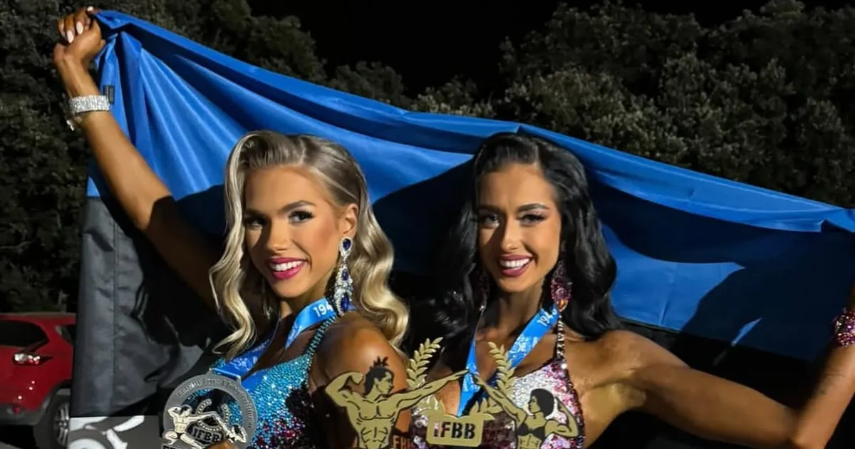 FOTOD ⟩ Säravad Eesti fitness-sportlased naasevad MMilt kulla ja karraga