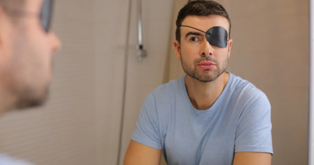 Silmaoperatsioon lõppes ootamatusega: mees nägi päevade kaupa ainult hiiglaslikke rindu