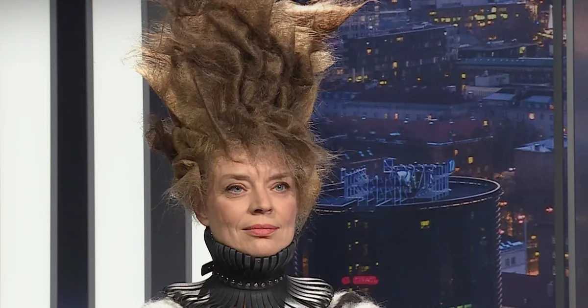 PÖÖRANE ⟩ Grete Lõbu kunstsoeng ajas Marko Reikopi naerma: näed natuke Puškini moodi välja