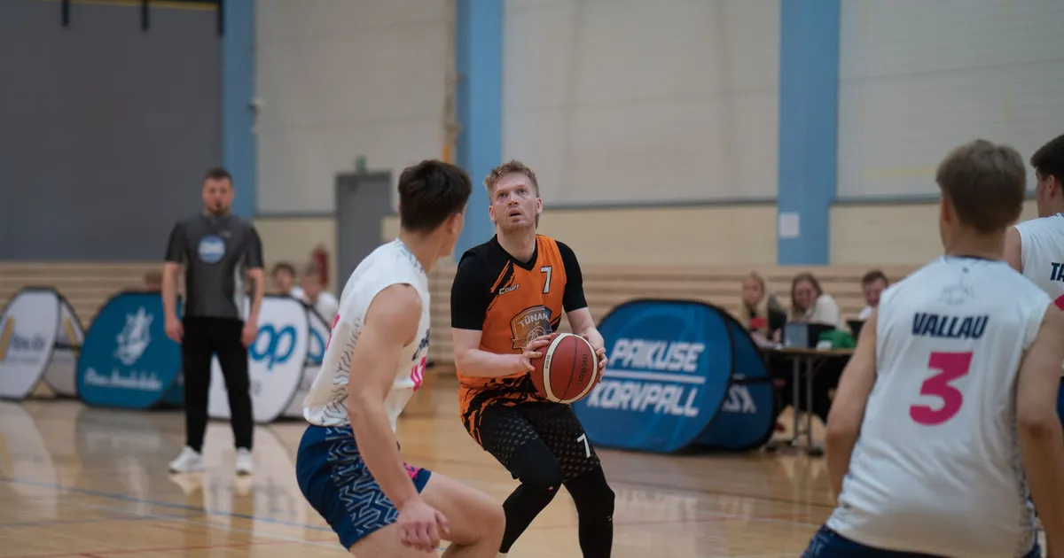 GALERII ⟩ Paikuse korvpalliliiga algas erakordse viskekontserdiga