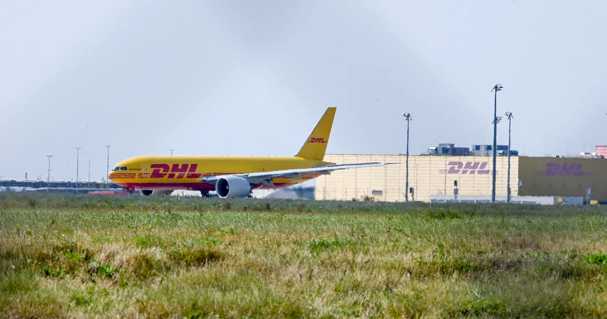 Venemaa ja lääne luureteenistused peavad DHLi süüterünnakute korraldaja nimel salasõda