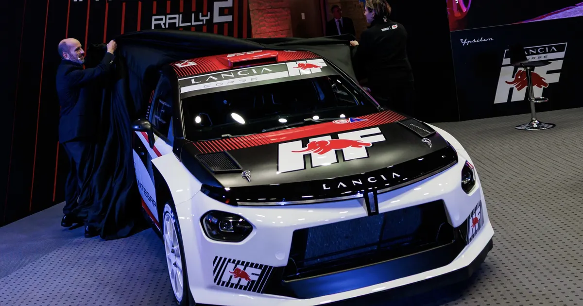 WRCsse naasev Lancia kummutas kuulujutte