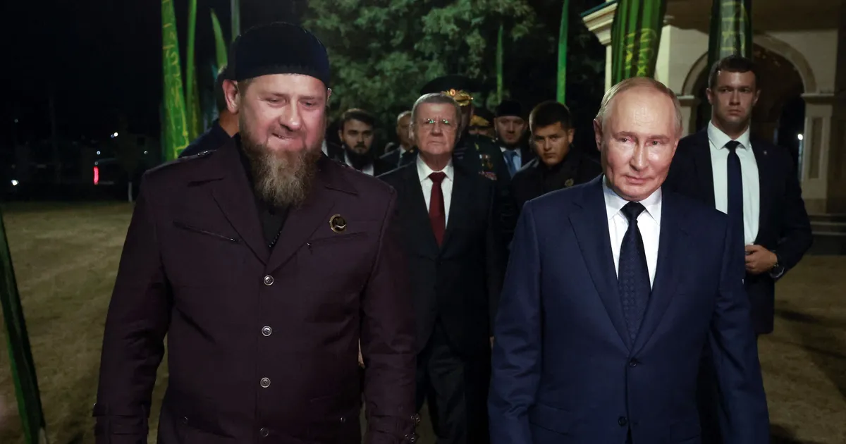 DIKTAATORI KULTUS ⟩ Putin saab omanimelise linnaosa linnas, mida ta käskis pommitada