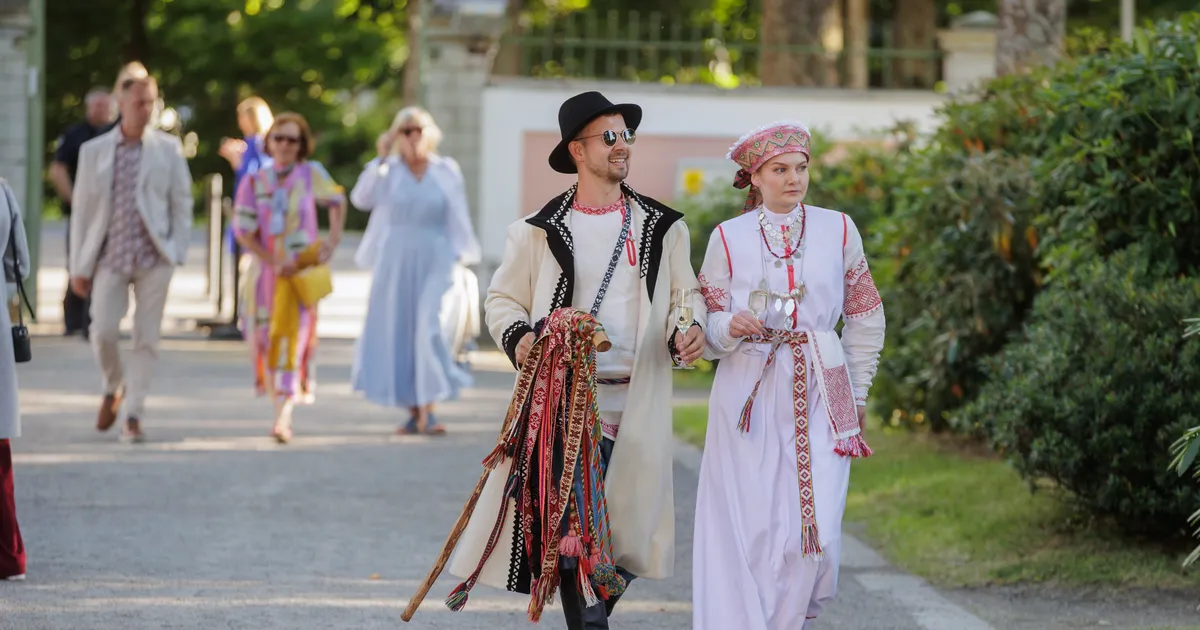 VIDEO ⟩ Jalmar Vabarna hakkas kallimaga pesa punuma: üks koduprojekt lõppeb, teine algab