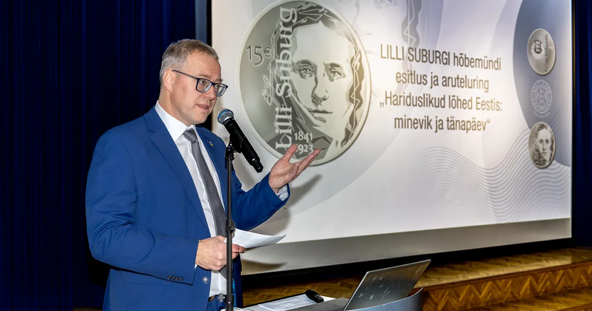 GALERII ⟩ Eesti Pank esitles Koidula gümnaasiumis Lilli Suburgile pühendatud hõbemünti