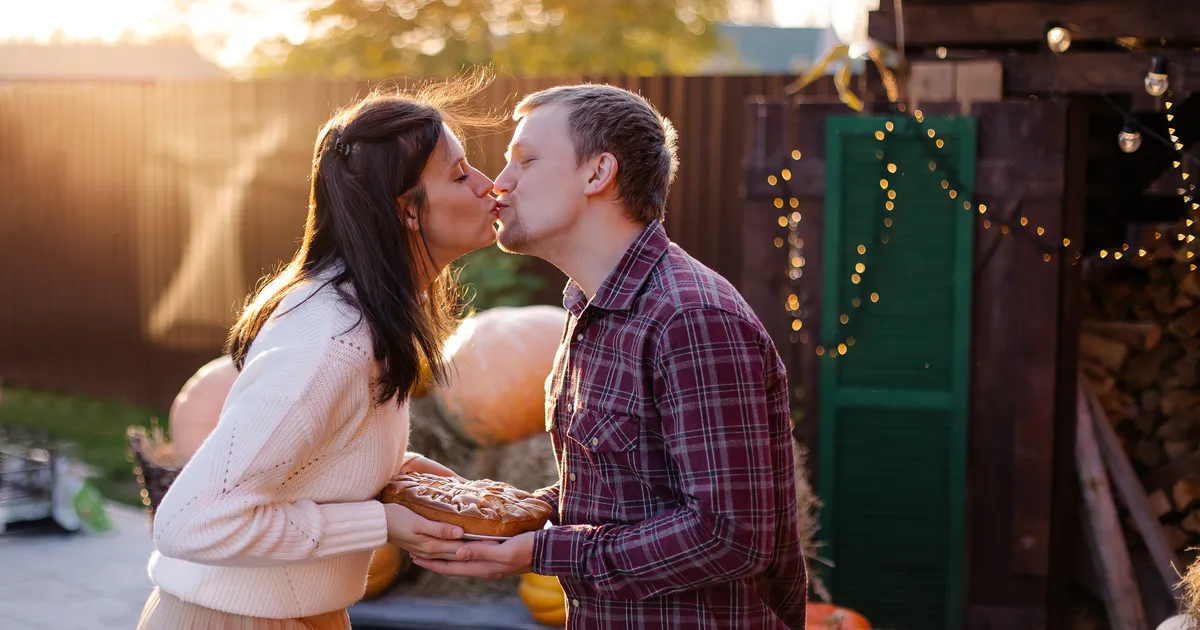 «Mida selle linna vesi küll sisaldas? Miks olid kõik kohalikud mehed seksikad?»