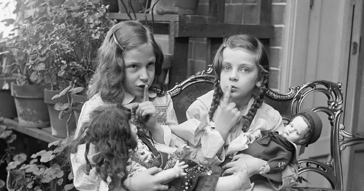 KUIDAS ON SEE VÕIMALIK? ⟩ Pollocki kaksikute mõistatus on painanud asjatundjaid üle poole sajandi