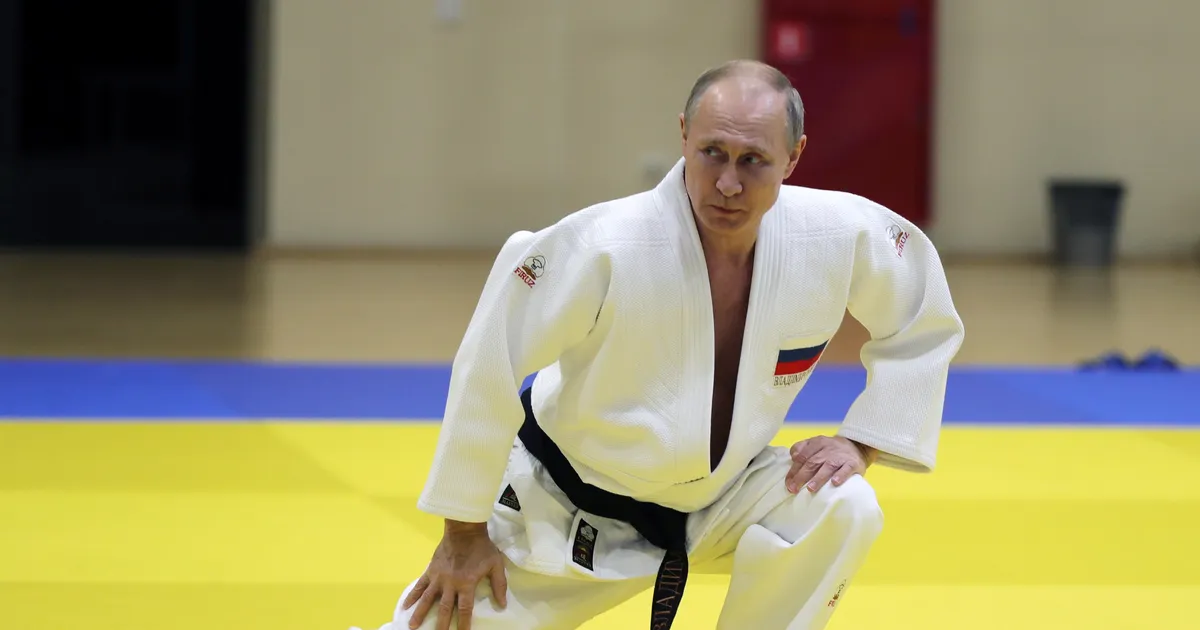 Esimene alistuja: Venemaa judokad pääsevad võistlema oma lipu ja hümniga