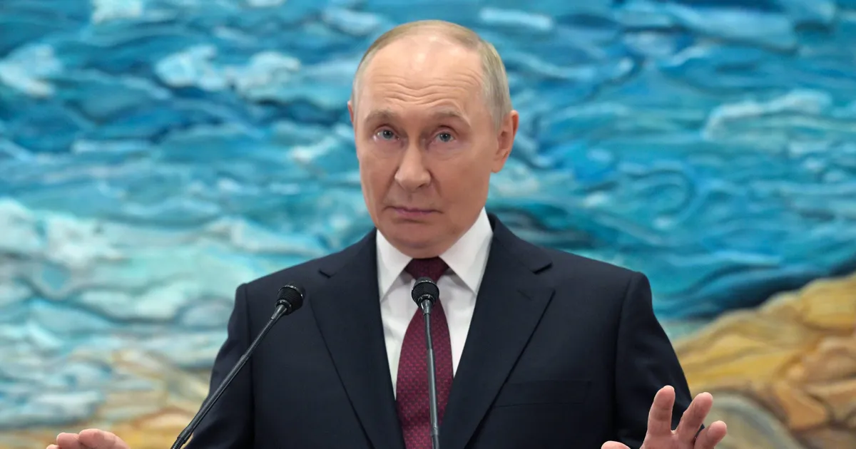 Putin: Zelenskõiga pole mõtet läbirääkimisi pidada