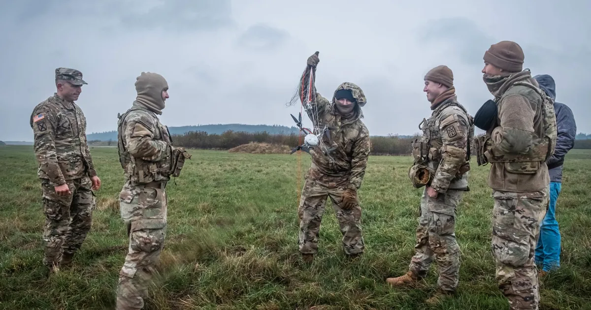 Flytrap: droonimurest tekkinud sõjaline leiutajateküla