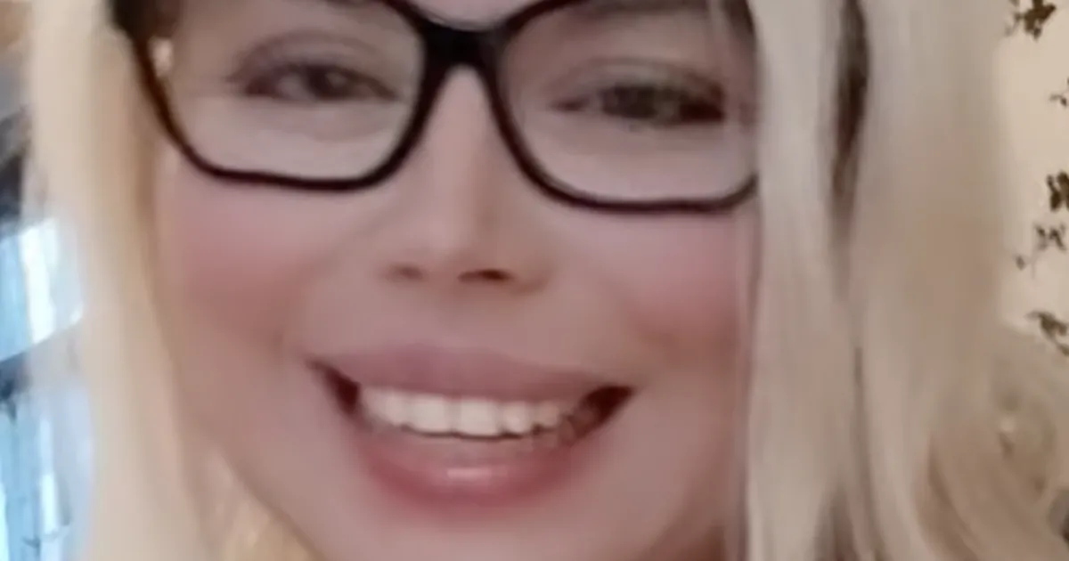 18+ FOTOD ⟩ Tiktokker Veronika Pikkas sattus taas skandaali: naine demonstreeris uhkelt enda intiimpiirkondi otse-eetris