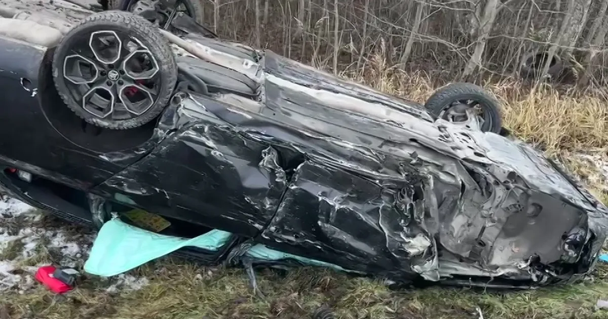 «KAITSEINGLID OLID MEIEGA!» ⟩ Liiklusõnnetuse läbi teinud noor naine: käis suur pauk, auto oli seest valge