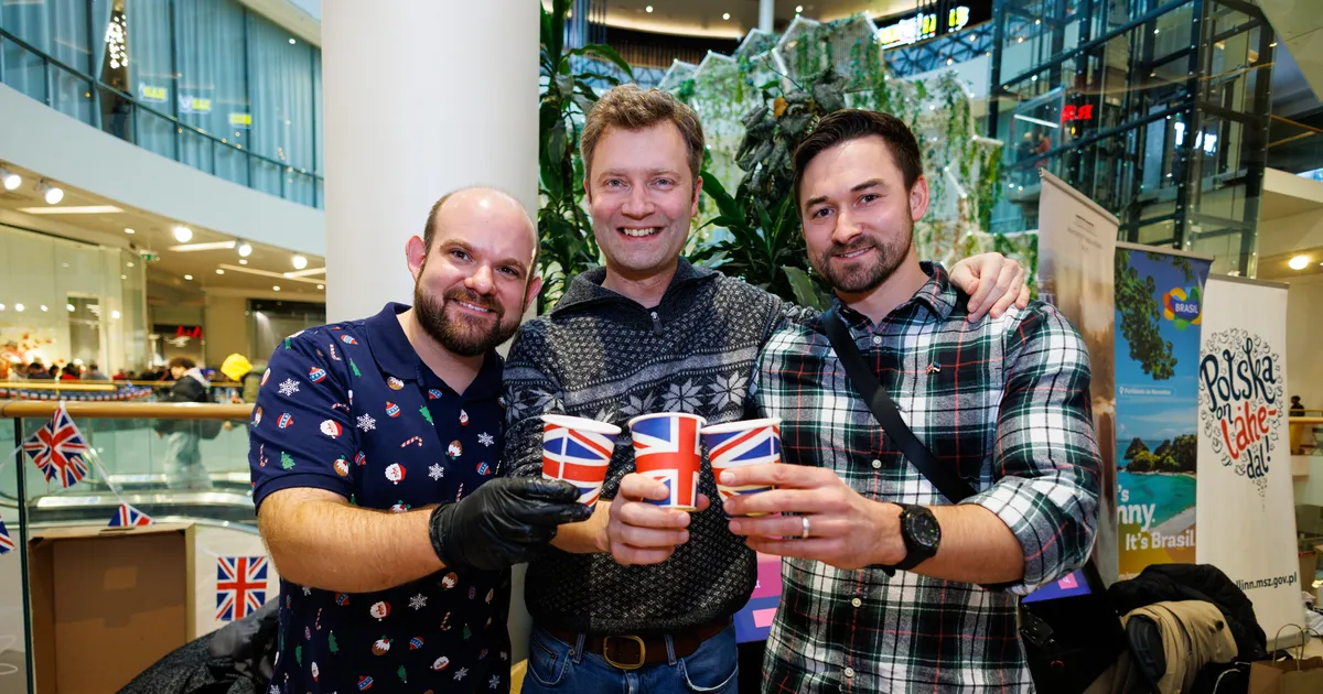 GALERII ⟩ Heategevuslik jõulubasaar tõi T1 keskusesse kokku värvika seltskonna 20 riigist