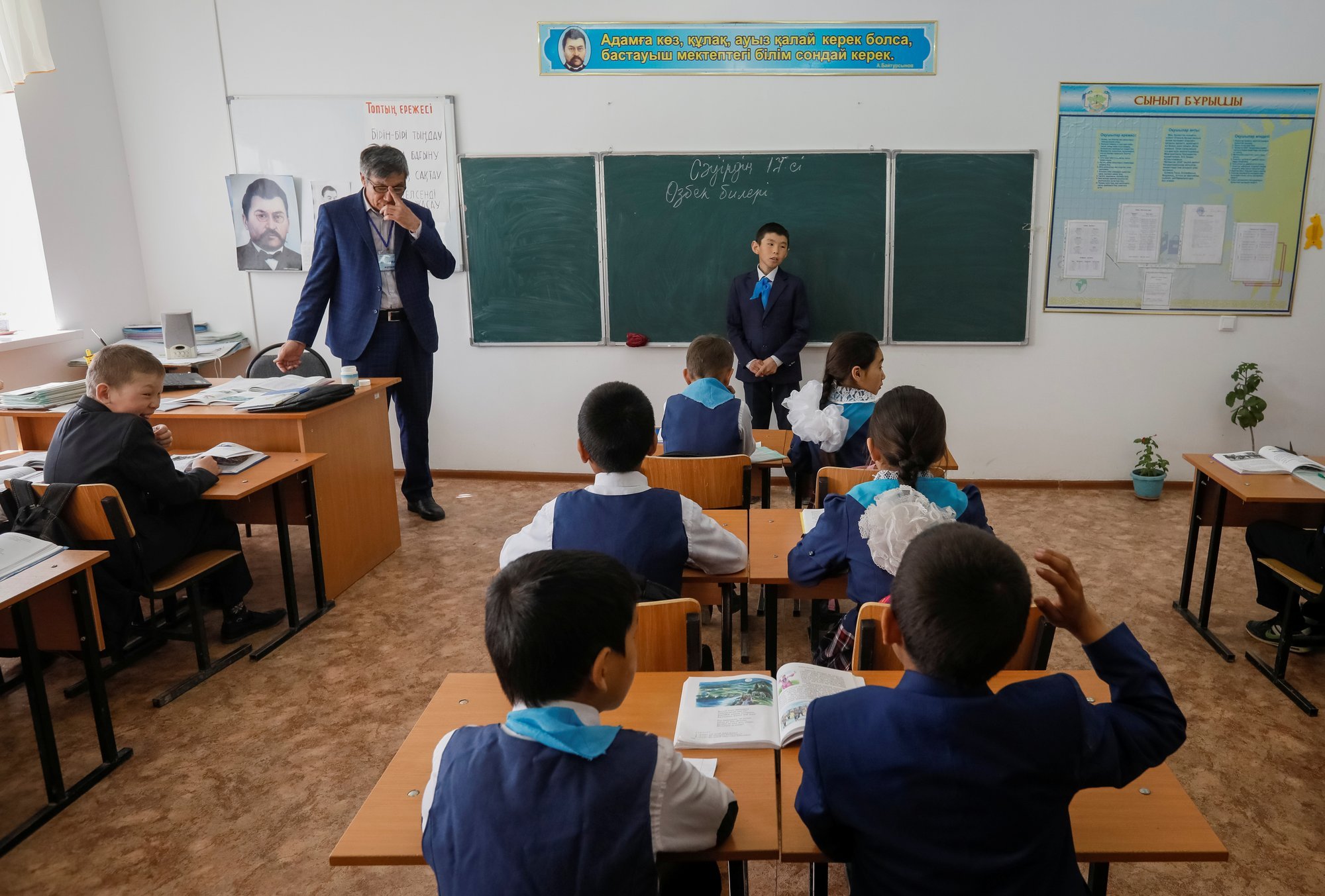 Sama muster: peale Eesti said koolid ähvardusi ka Kasahstanis