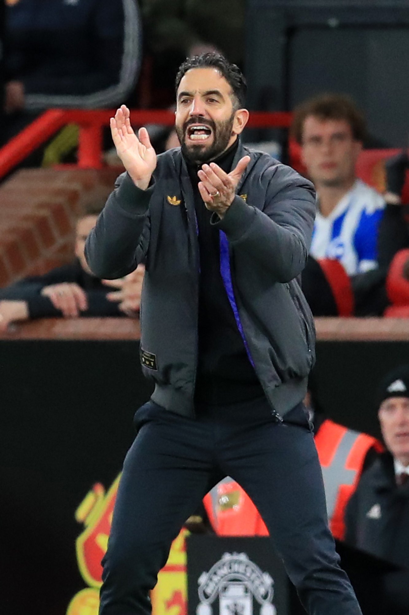 Vallandamisohus olnud Amorim nimetati Inglismaal kuu parimaks treeneriks