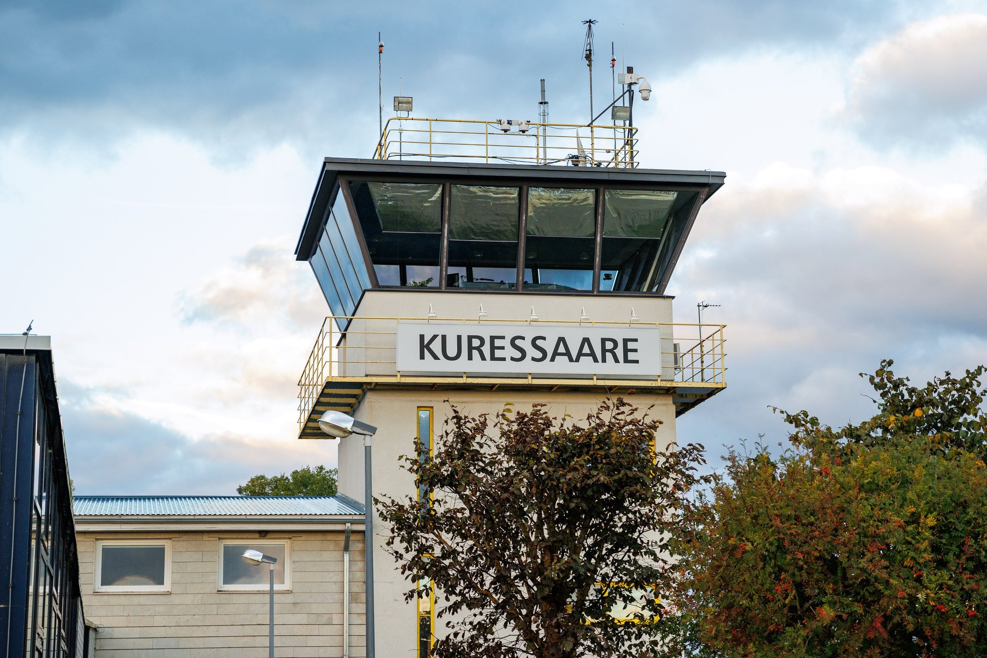 Uus lennuliin eelkõige välisturistidele? Turismitegijad ootavad pikisilmi otselende Saaremaalt Soome