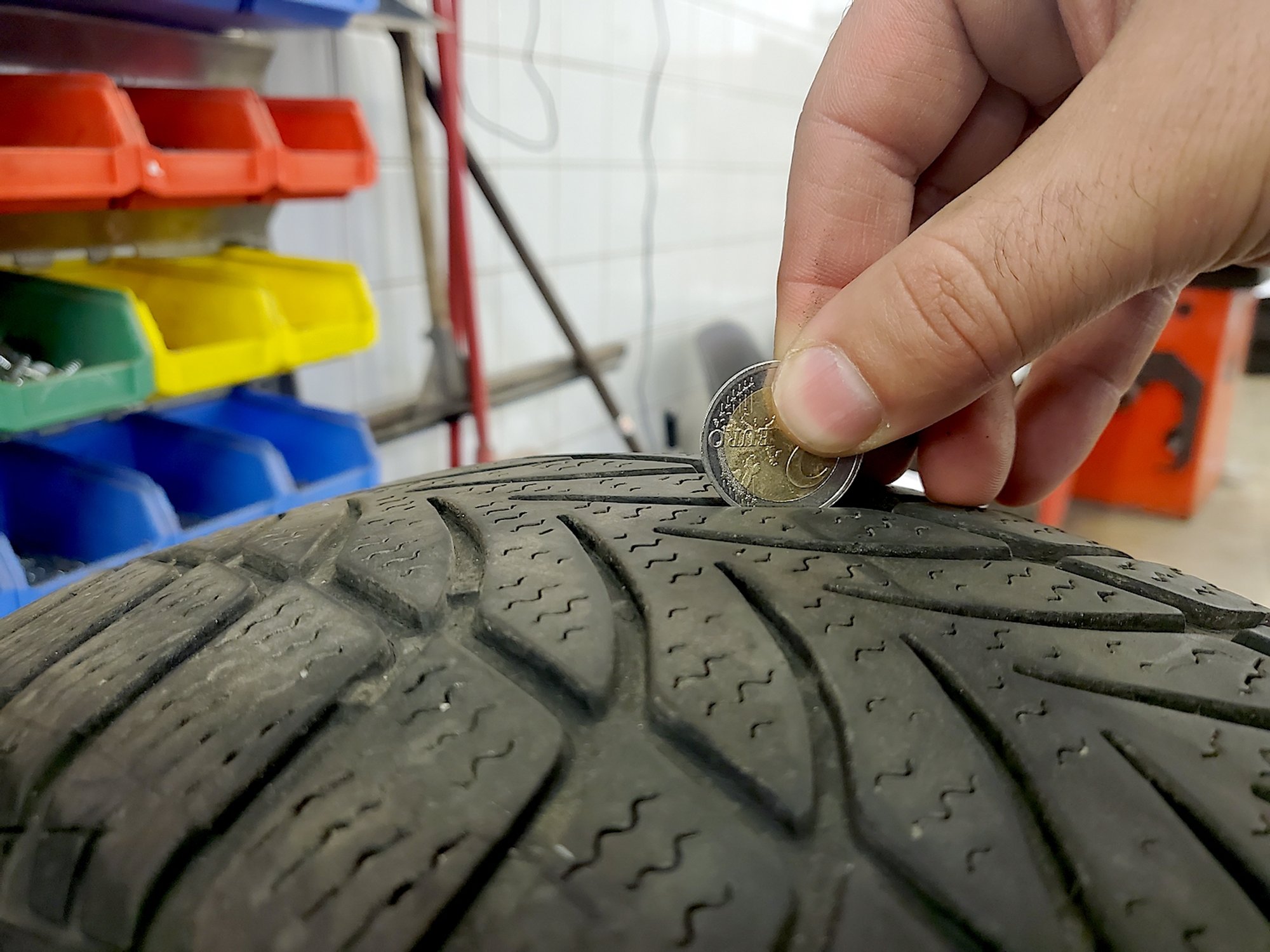 Talverehve võib vahetada ka kodus, kuid siin valitsevad mitmed ohud