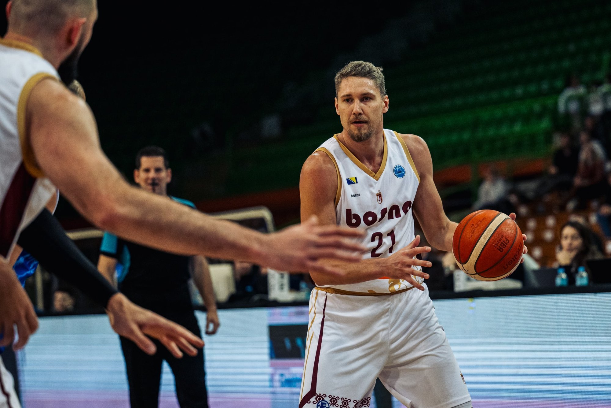 Janari Jõesaare seiklused keevaliste bosnialaste juures: alguses mõtlesin, mida ma seal üldse teen