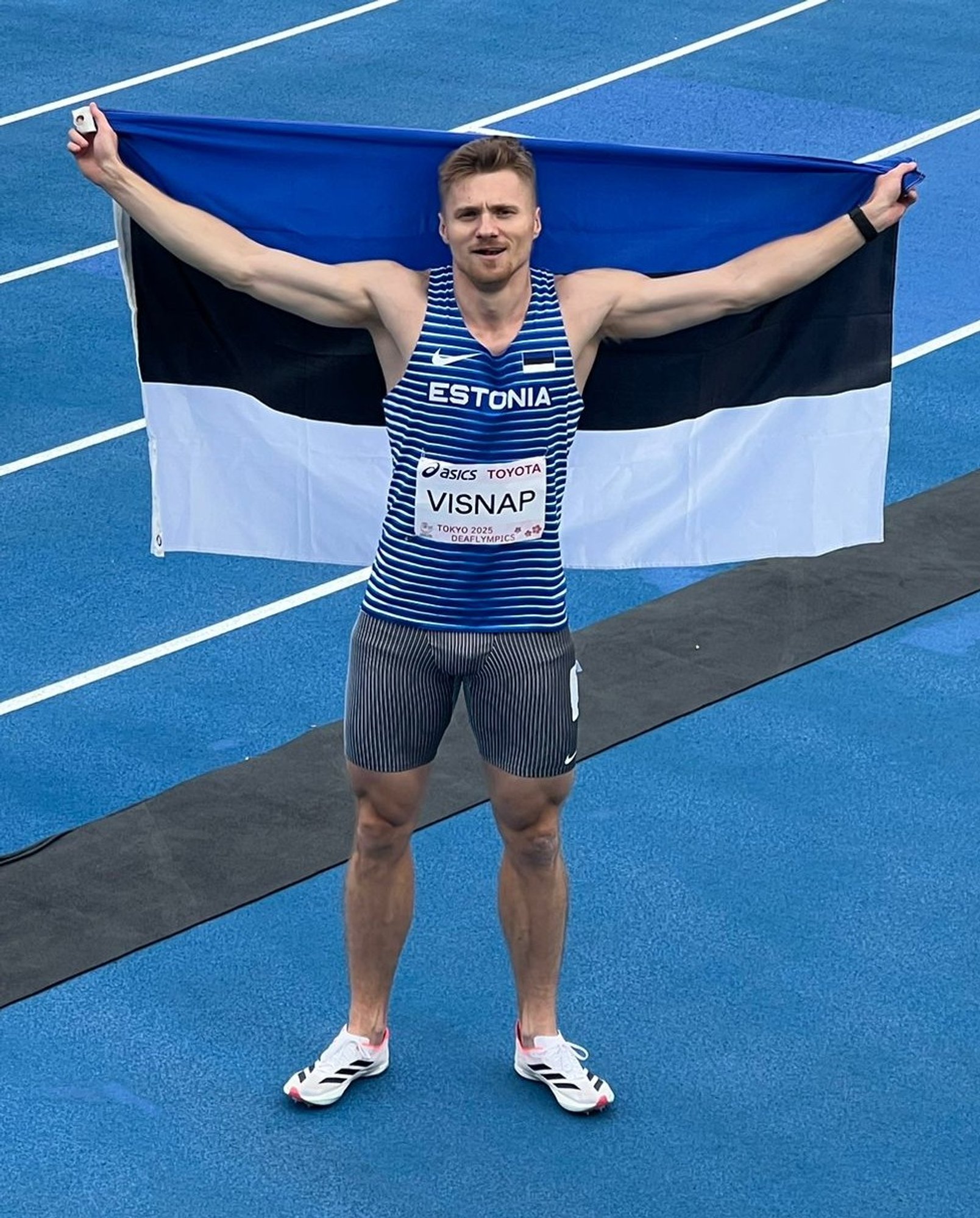 Tanel Visnap võitis kurtide olümpiamängudel 100 meetri jooksus kuldmedali