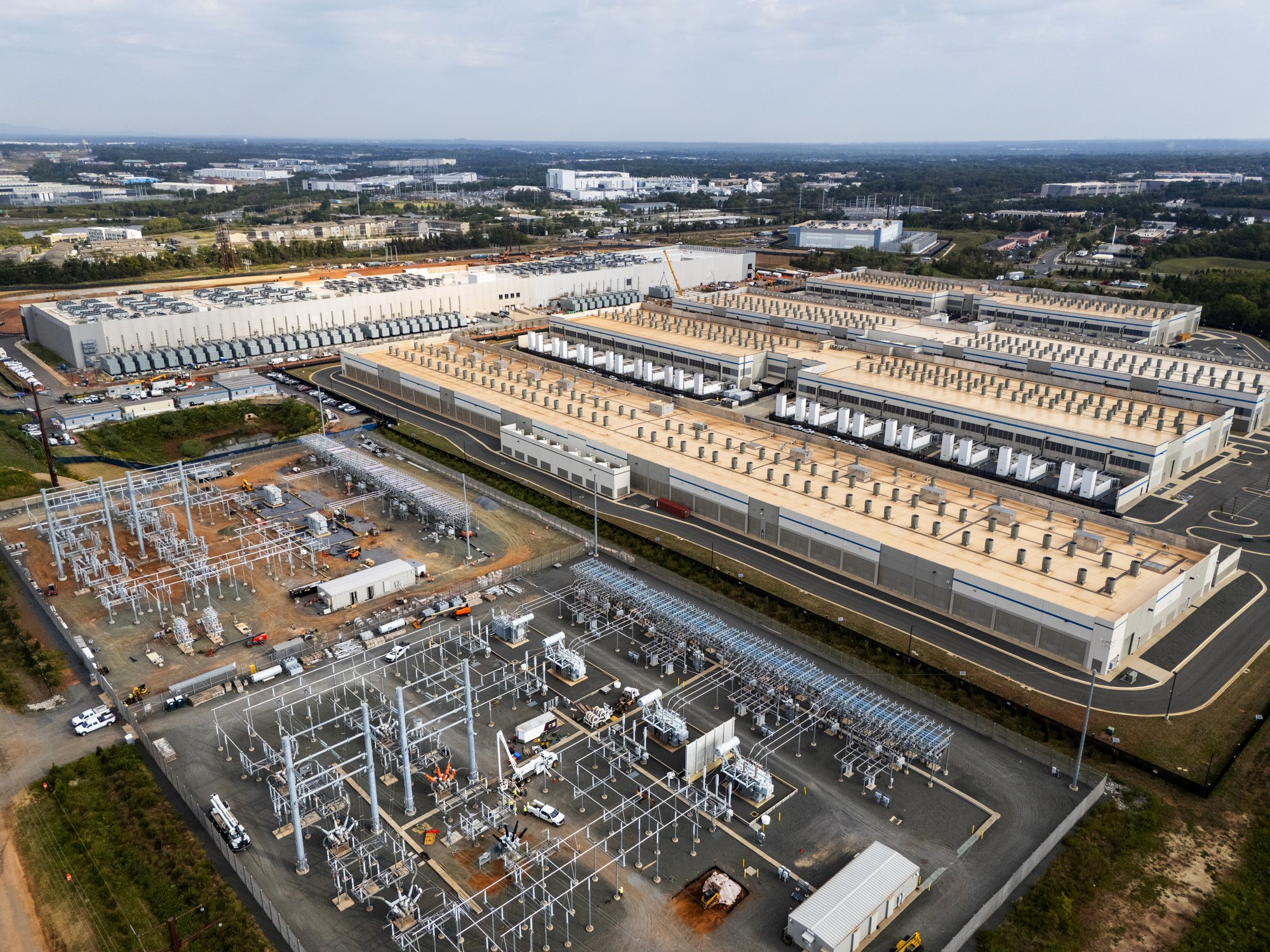 OpenAI-ga leping viis Amazoni aktsia uue rekordini