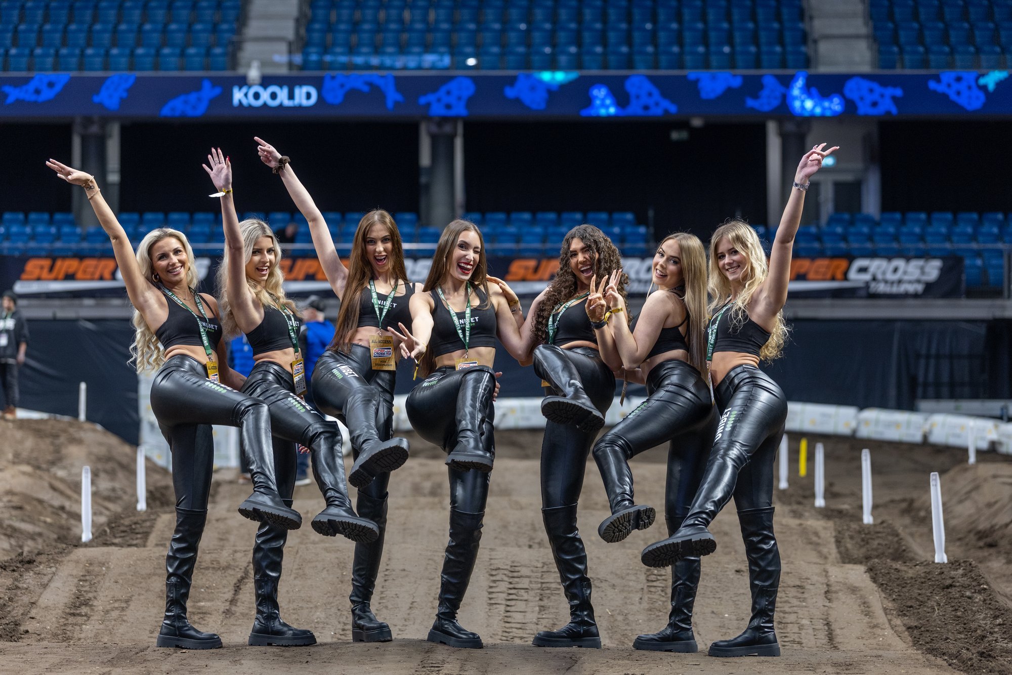 DELFI VIDEO | 3000 tonni mulda! Unibet Arena on krossiässade võõrustamiseks valmis