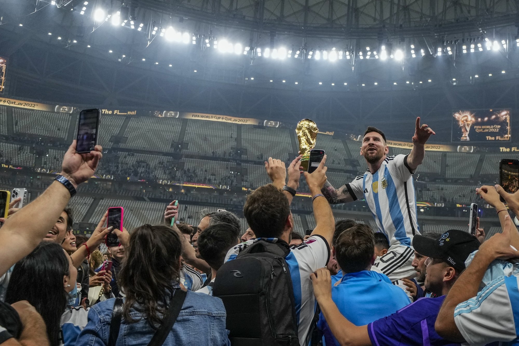 Kes näitab eestlastele 2026. aasta jalgpalli MM-i? ERR võib olla mängust väljas