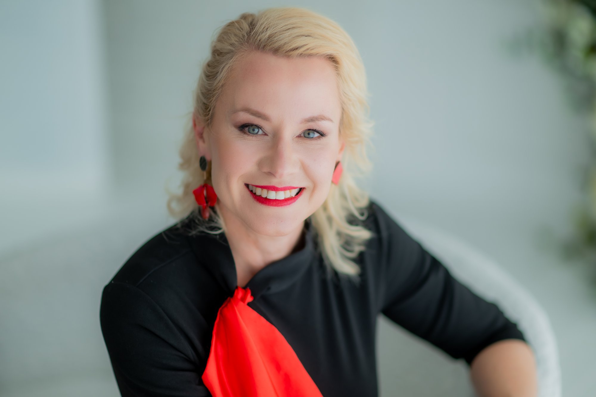 Juhtimine läbi sotsiaalmeedia: üks video võib muuta rohkem kui mitu koosolekut. Stockmanni juhi juhtumiuuring