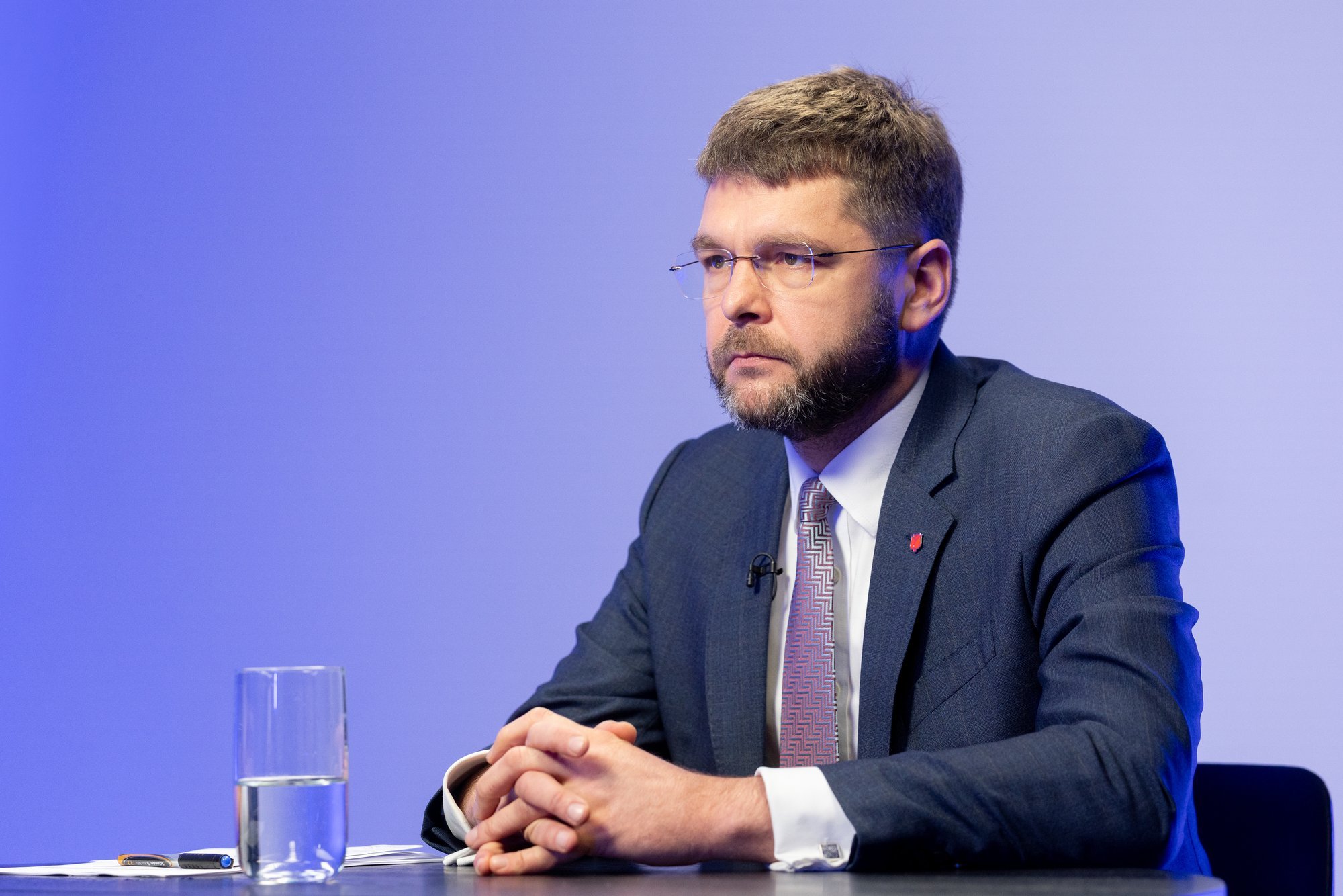 Tallinn uurib Bessedinile ja tema perekonnale tehtud väljamakseid. Summad ulatuvad üle 800 000 euro