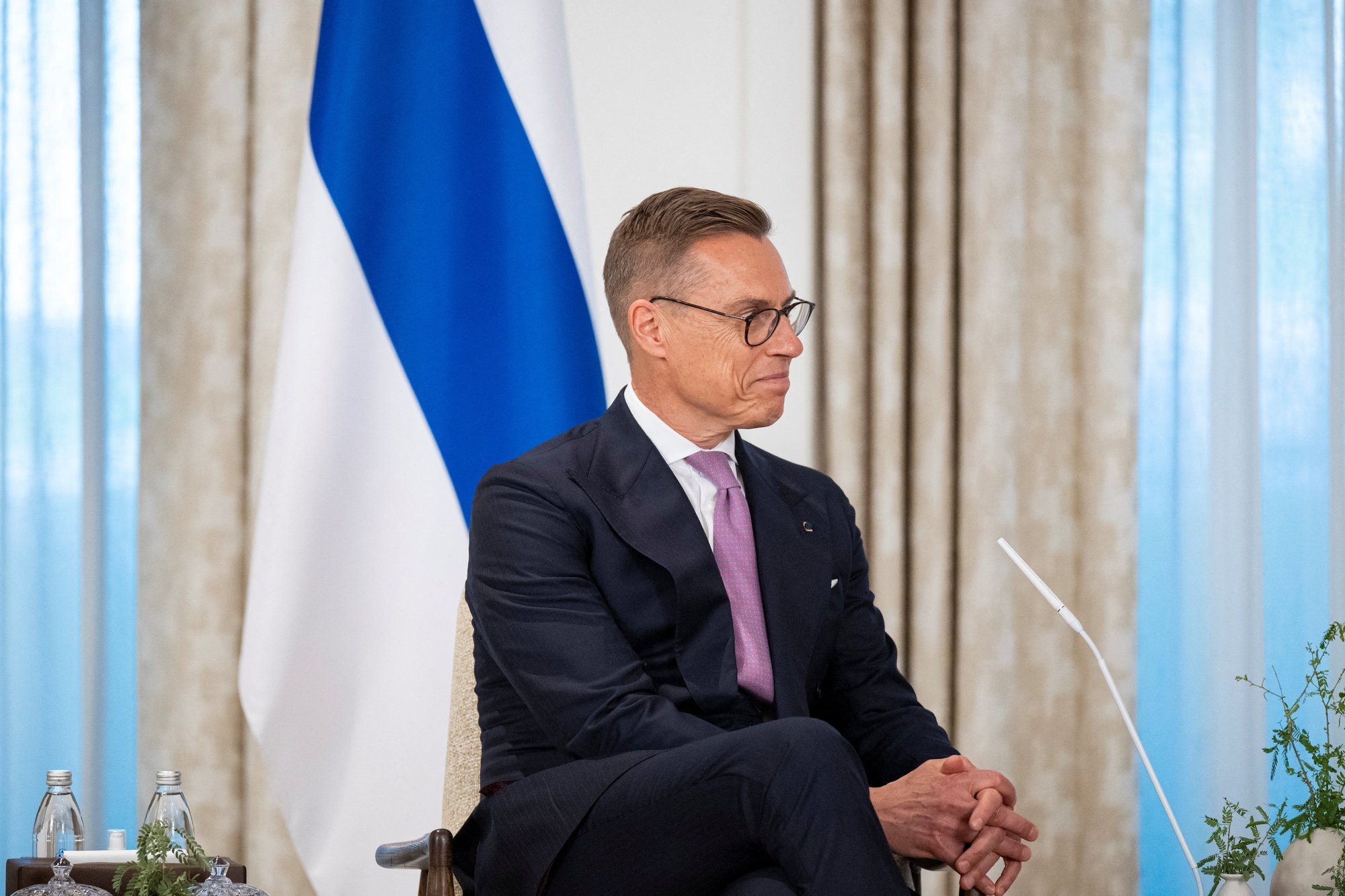 Soomes imestatakse, kuidas nemad kurikuulsasse rahuplaani sisse kirjutati