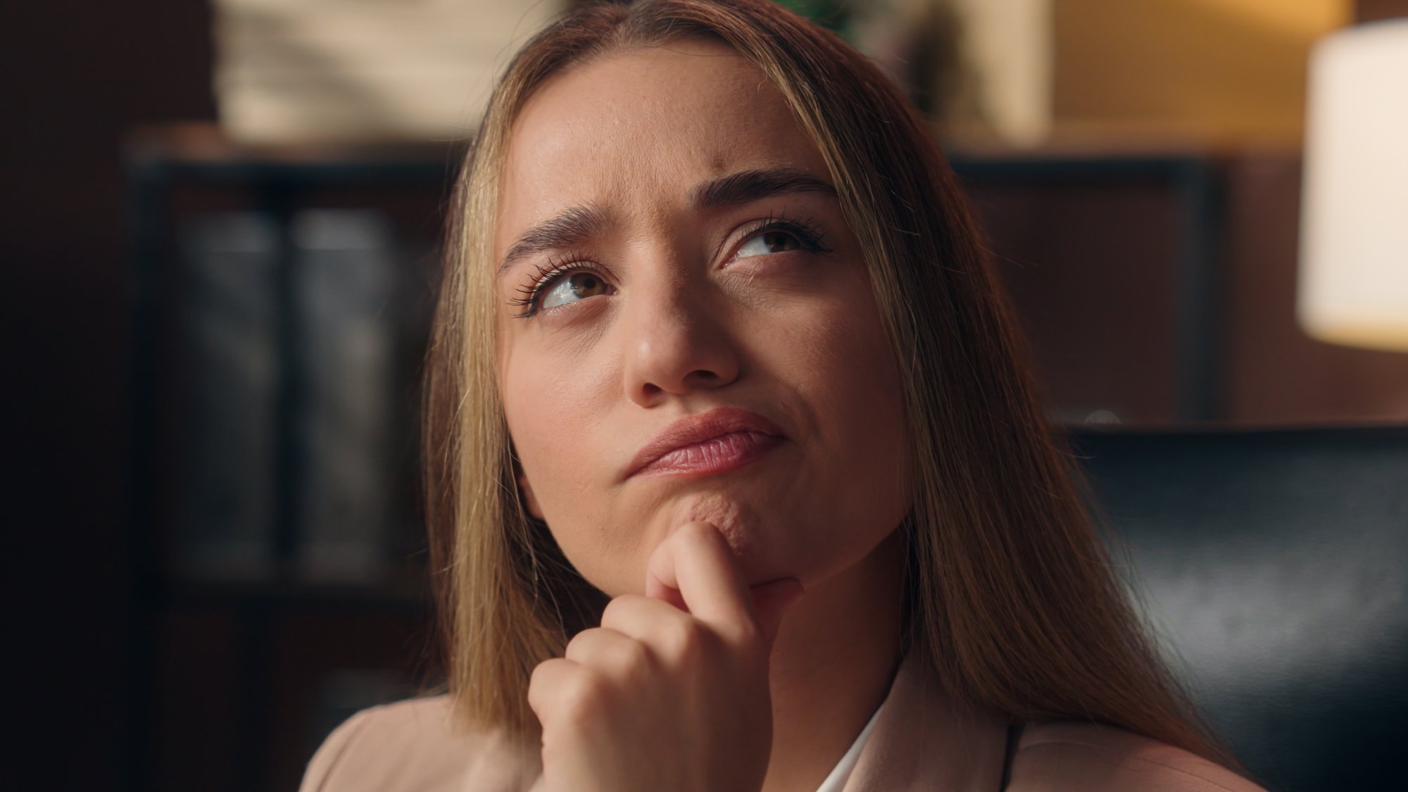 Äkki on kuskil mulle parem partner ja töö? Millal on õige aeg teha lõpparve ja millal tasub vanast kümne küünega kinni hoida