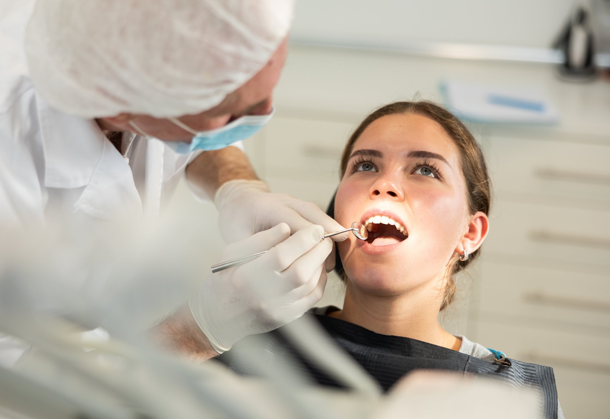 Hambamured on salakavalad. Viis küsimust hammaste tervise kohta. Millal peaks hambaarsti juurde minema?